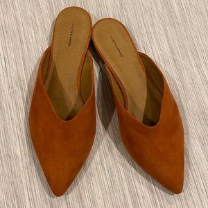 14th & Union Pointed Toe Mule, Size 11,